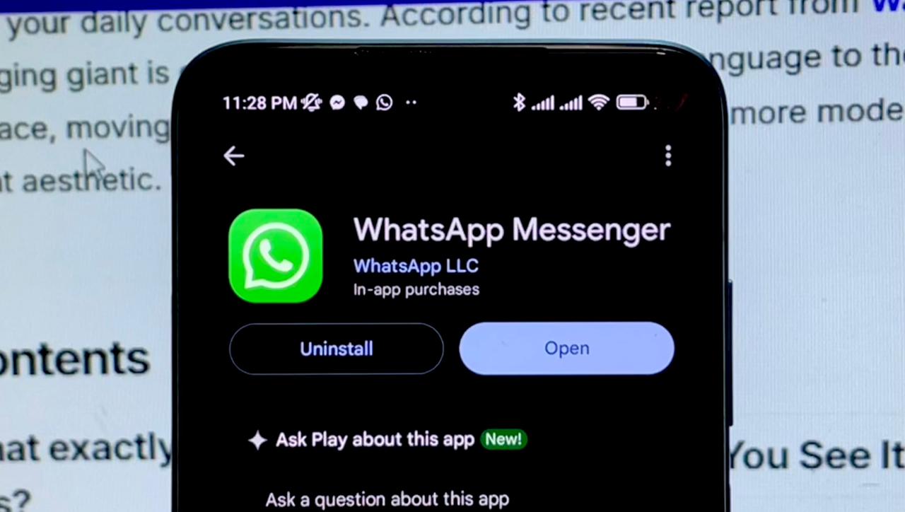 WhatsApp Liquid Glass design